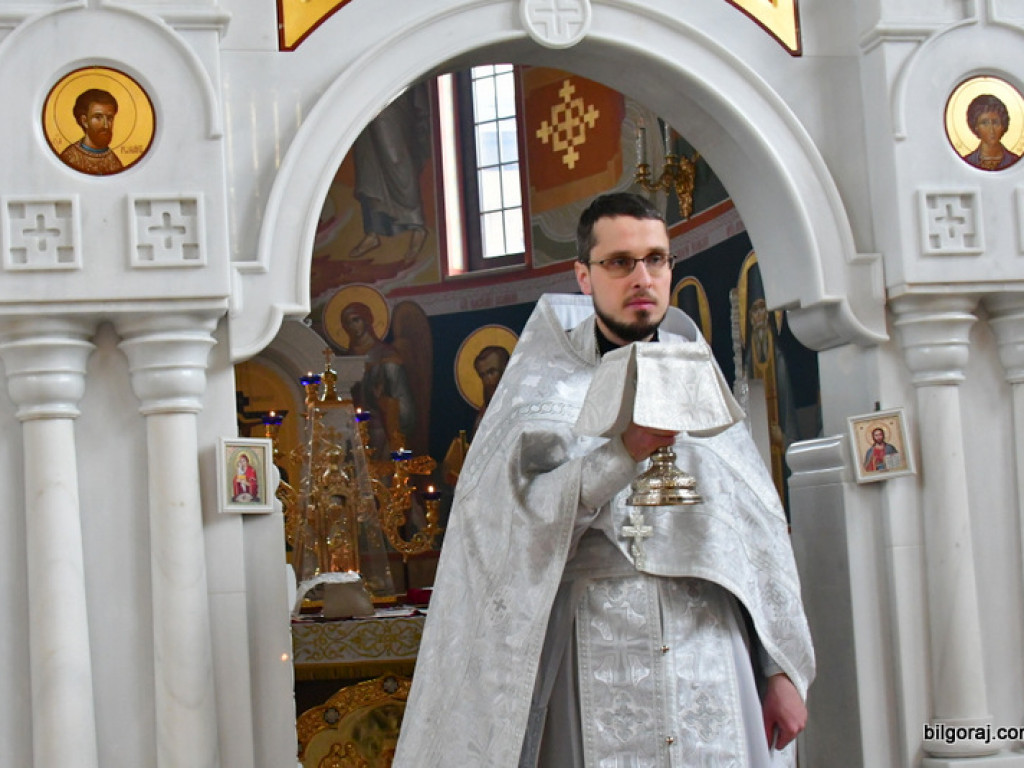Wielka Sobota w Cerkwi prawosławnej i święcenie pokarmów (FOTO)