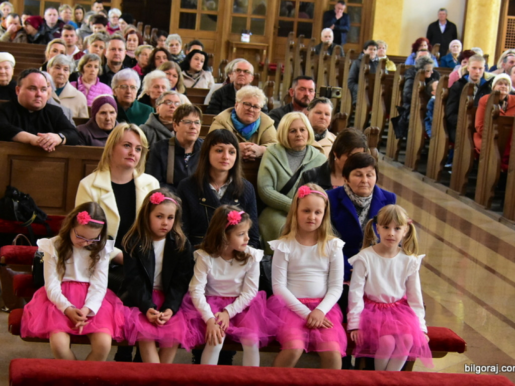 Koncert pieśni wielkanocnych w kościele św. Jana Pawła II (FOTO)