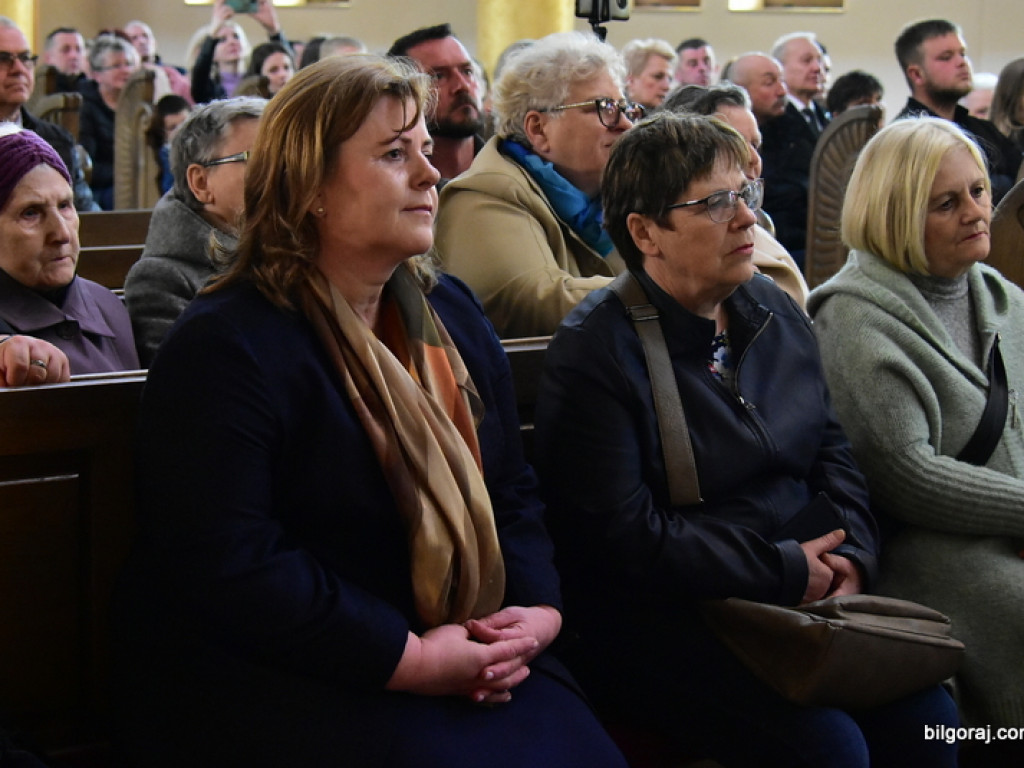 Koncert pieśni wielkanocnych w kościele św. Jana Pawła II (FOTO)