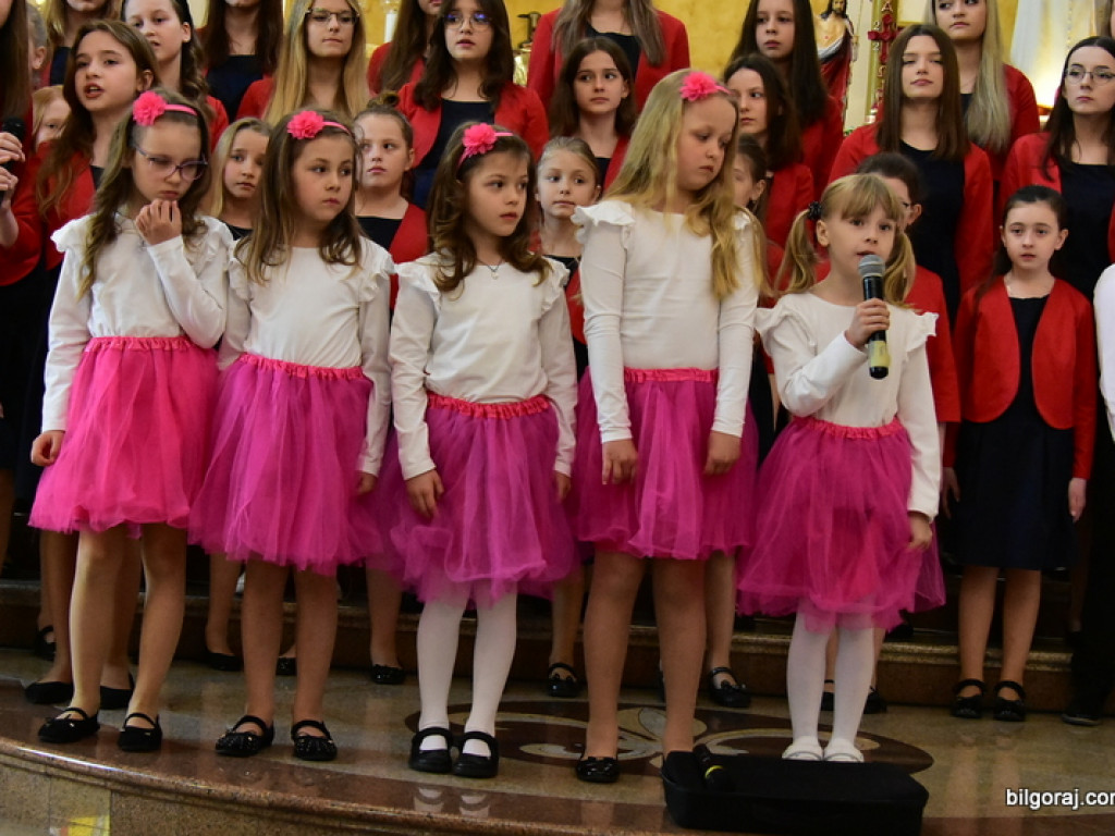 Koncert pieśni wielkanocnych w kościele św. Jana Pawła II (FOTO)
