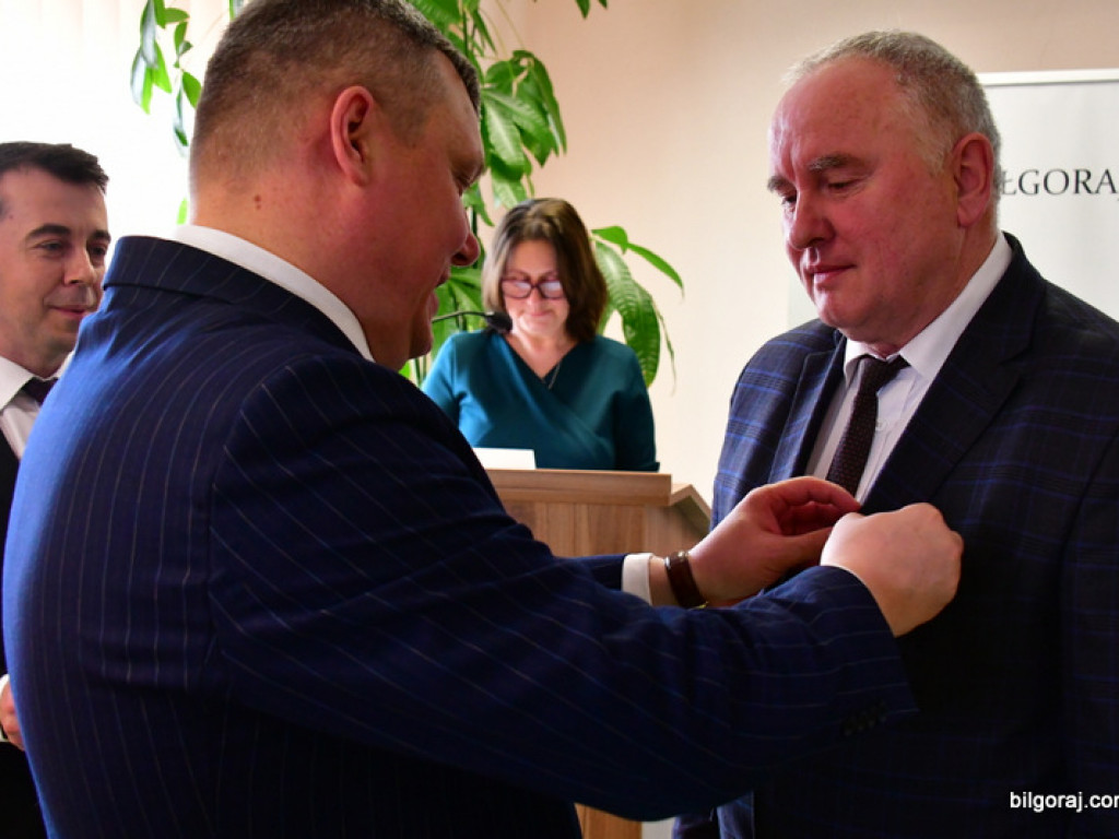 Przewodniczący Rady Powiatu uhonorowany Medalem 100-lecia Odzyskanej Niepodległości (FOTO, VIDEO)