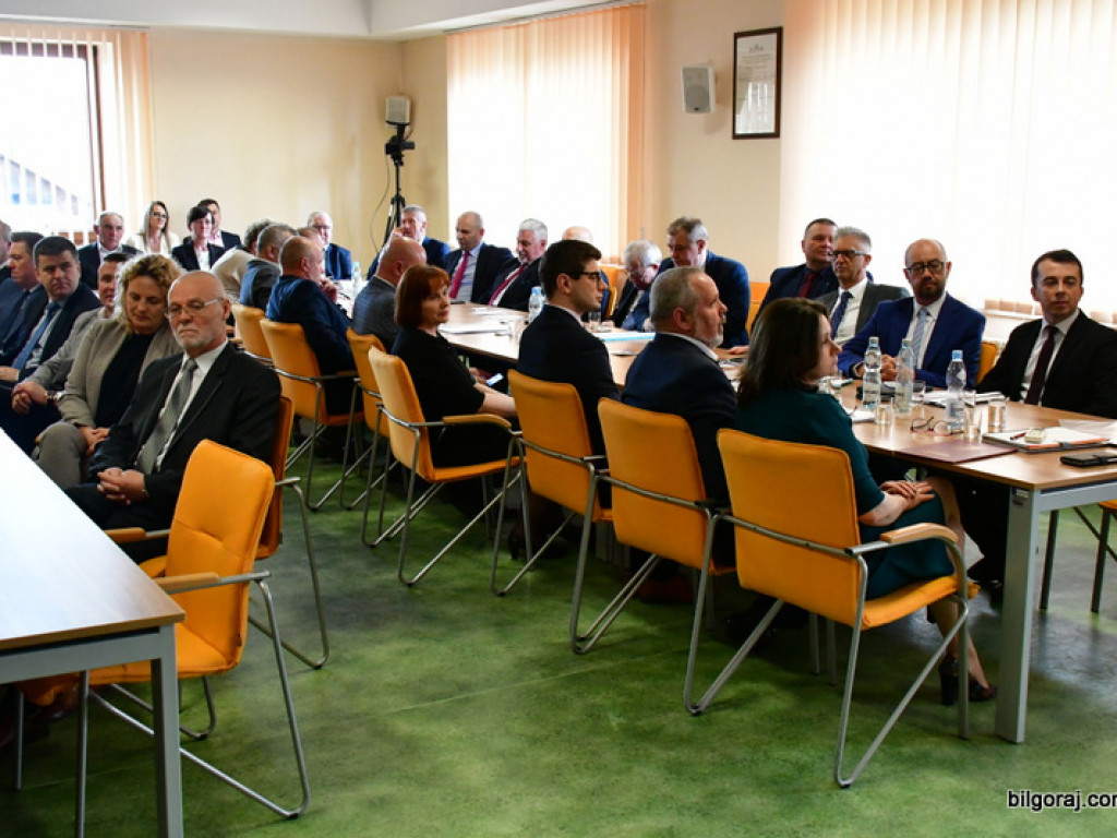 Przewodniczący Rady Powiatu uhonorowany Medalem 100-lecia Odzyskanej Niepodległości (FOTO, VIDEO)