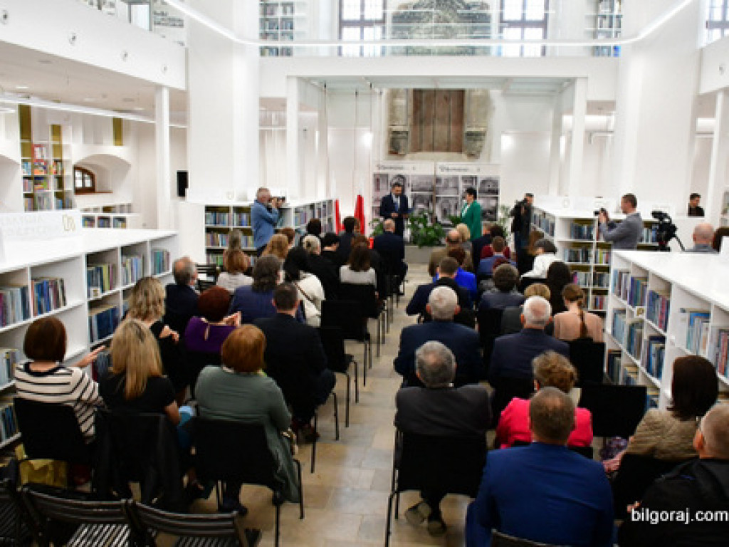 Tarnogrodzka biblioteka po gruntownym remoncie. Obiekt dziś został oficjalnie otwarty (FOTO)