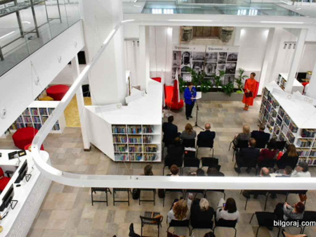 Tarnogrodzka biblioteka po gruntownym remoncie. Obiekt dziś został oficjalnie otwarty (FOTO)