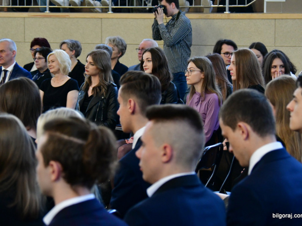 Zakończenie nauki maturzystów w ZSBiO (FOTO)