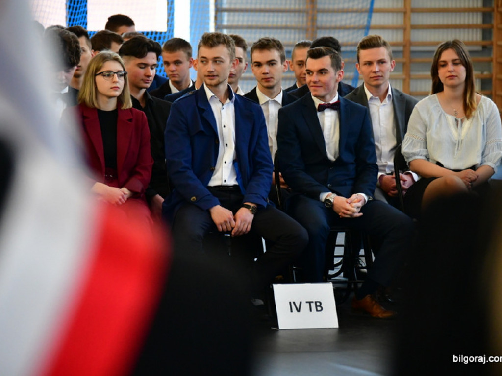 Zakończenie nauki maturzystów w ZSBiO (FOTO)