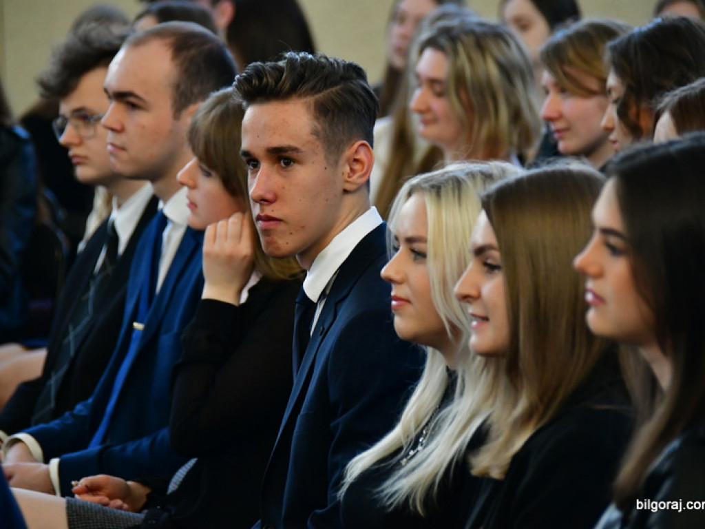 Zakończenie nauki maturzystów w ZSBiO (FOTO)