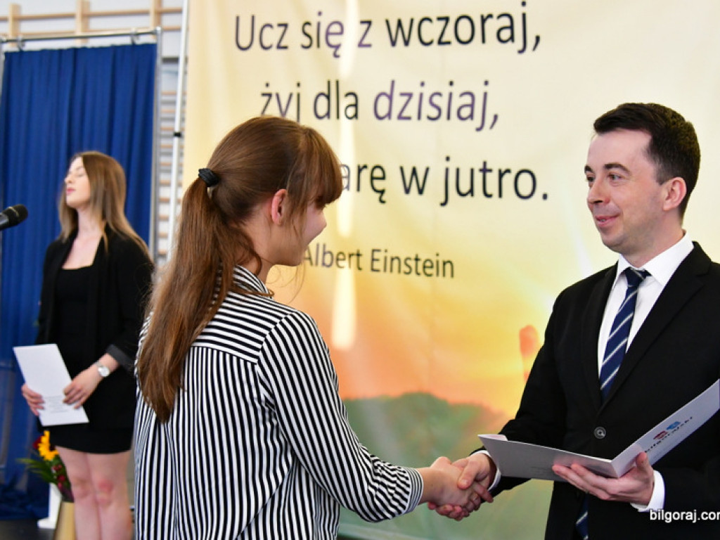Zakończenie nauki maturzystów w ZSBiO (FOTO)