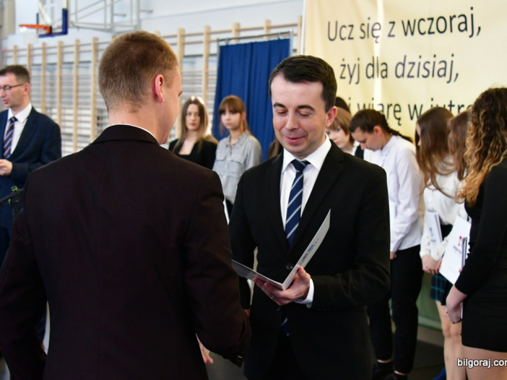 Zakończenie nauki maturzystów w ZSBiO (FOTO)