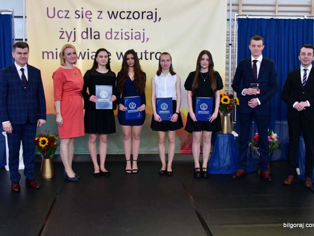 Zakończenie nauki maturzystów w ZSBiO (FOTO)