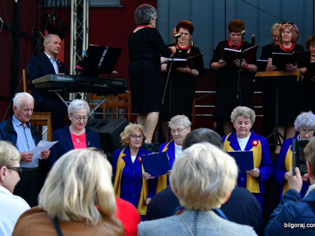 Majówka w BCK. Zainaugurowały ją występy członków UTW (FOTO)