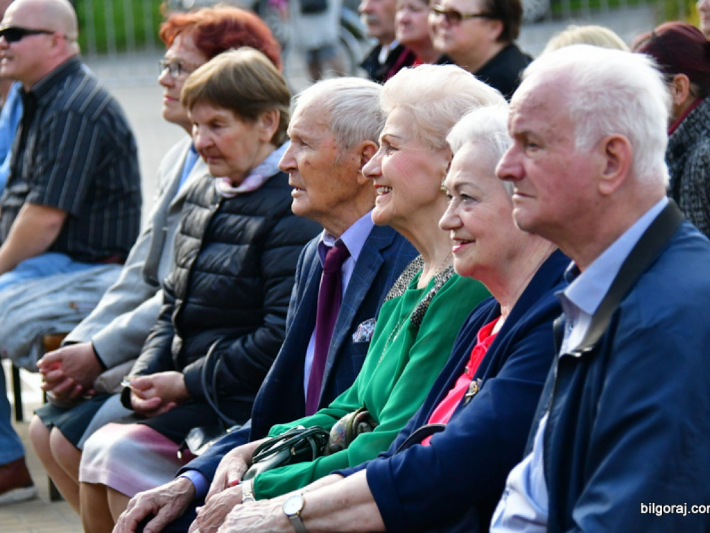 Majówka w BCK. Zainaugurowały ją występy członków UTW (FOTO)
