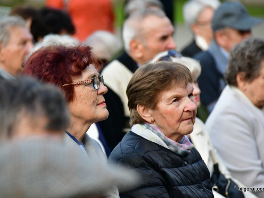 Majówka w BCK. Zainaugurowały ją występy członków UTW (FOTO)