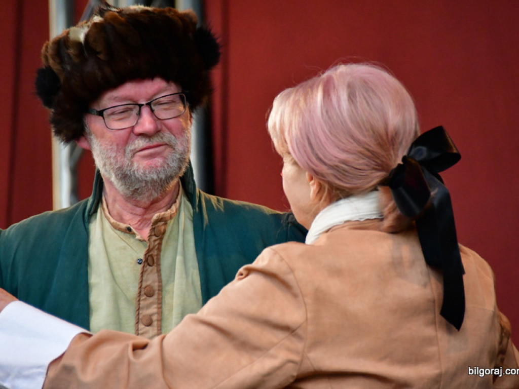 Majówka w BCK. Zainaugurowały ją występy członków UTW (FOTO)