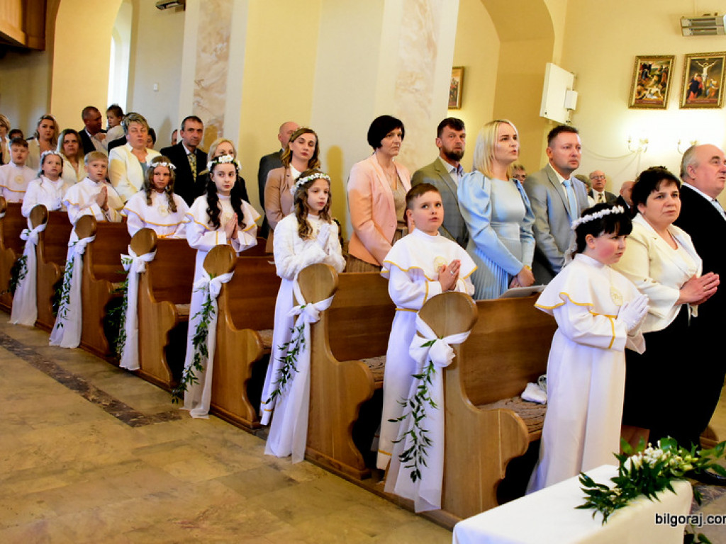 Sezon I Komuni Świętych rozpoczęty (FOTO)