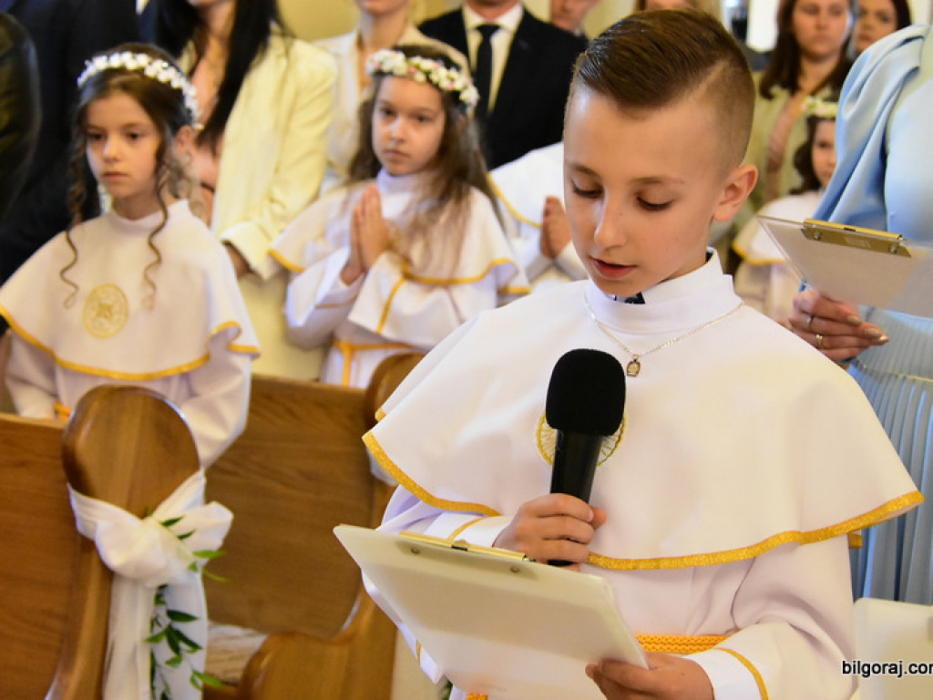 Sezon I Komuni Świętych rozpoczęty (FOTO)