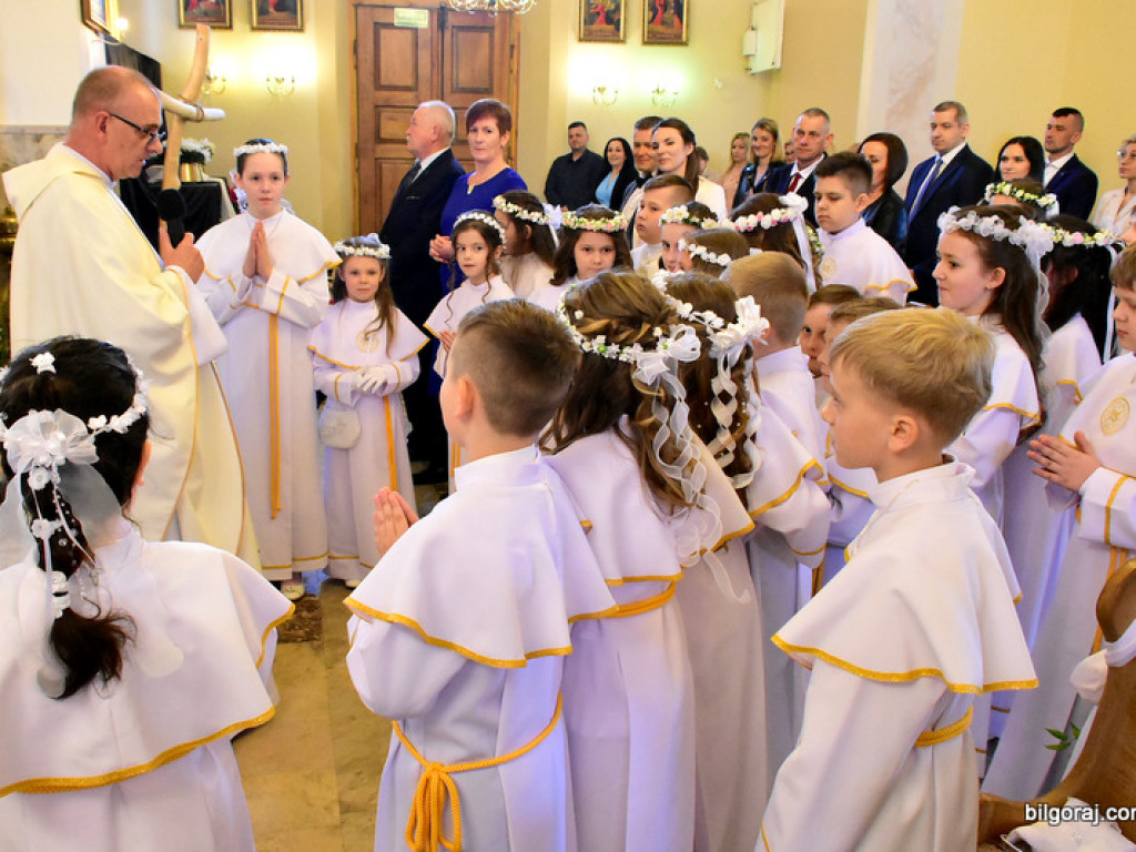 Sezon I Komuni Świętych rozpoczęty (FOTO)