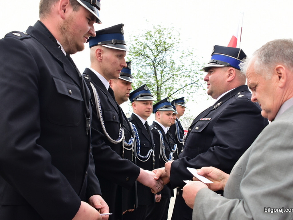 Od 100 lat służą Bogu na chwałę, ludziom na pożytek. Jubileusz jednostki OSP Aleksandrów II (FOTO)