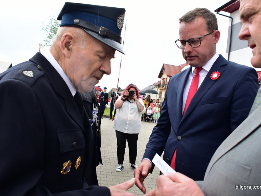 Od 100 lat służą Bogu na chwałę, ludziom na pożytek. Jubileusz jednostki OSP Aleksandrów II (FOTO)