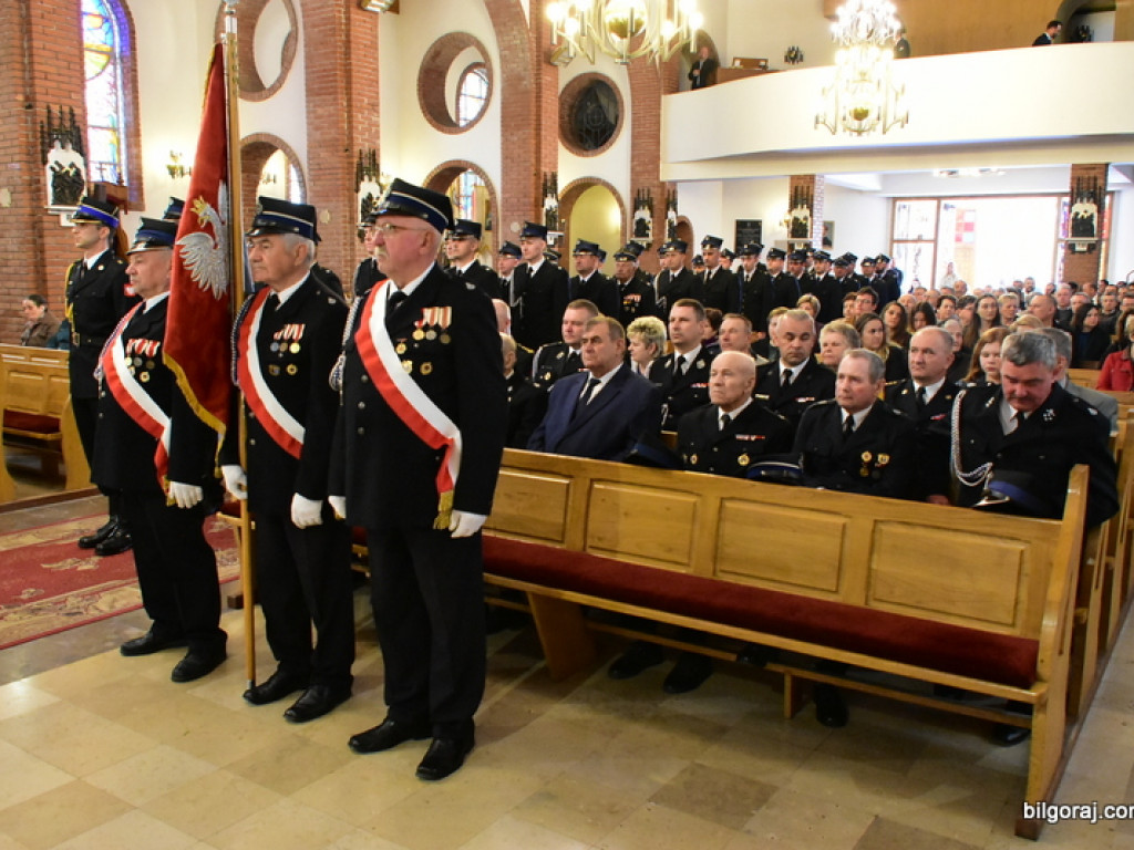 Od 100 lat służą Bogu na chwałę, ludziom na pożytek. Jubileusz jednostki OSP Aleksandrów II (FOTO)
