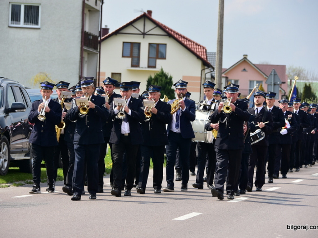 Od 100 lat służą Bogu na chwałę, ludziom na pożytek. Jubileusz jednostki OSP Aleksandrów II (FOTO)