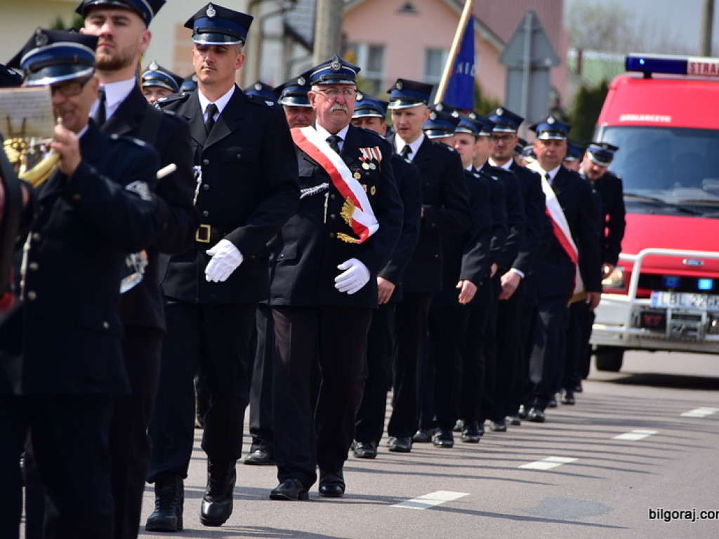 Od 100 lat służą Bogu na chwałę, ludziom na pożytek. Jubileusz jednostki OSP Aleksandrów II (FOTO)