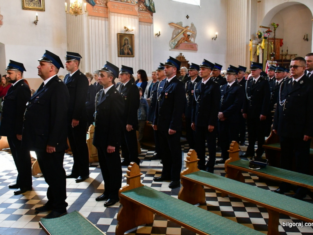 Nowy wóz bojowy dla OSP Radzięcin i Gminny Dzień Strażaka (FOTO)