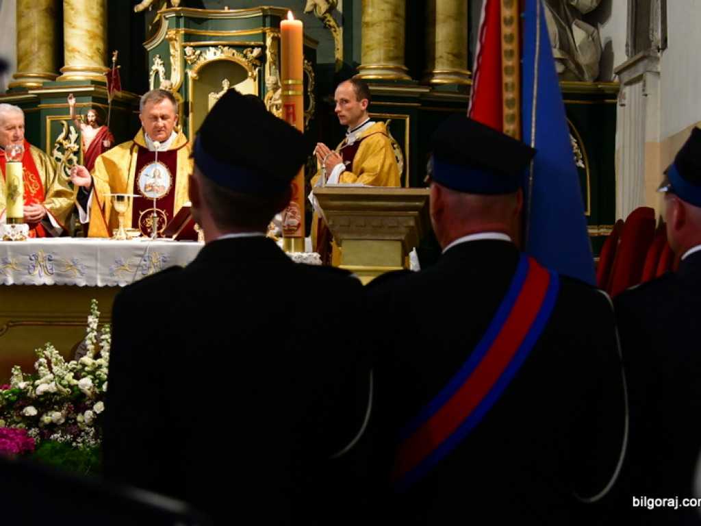 Nowy wóz bojowy dla OSP Radzięcin i Gminny Dzień Strażaka (FOTO)