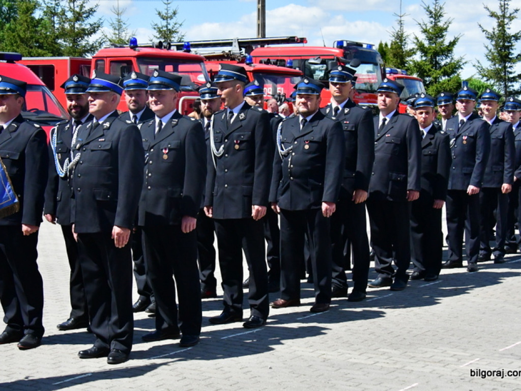 Nowy wóz bojowy dla OSP Radzięcin i Gminny Dzień Strażaka (FOTO)
