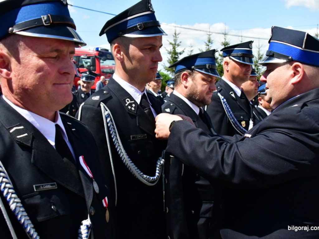 Nowy wóz bojowy dla OSP Radzięcin i Gminny Dzień Strażaka (FOTO)