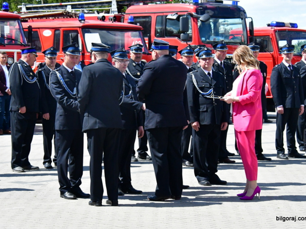Nowy wóz bojowy dla OSP Radzięcin i Gminny Dzień Strażaka (FOTO)