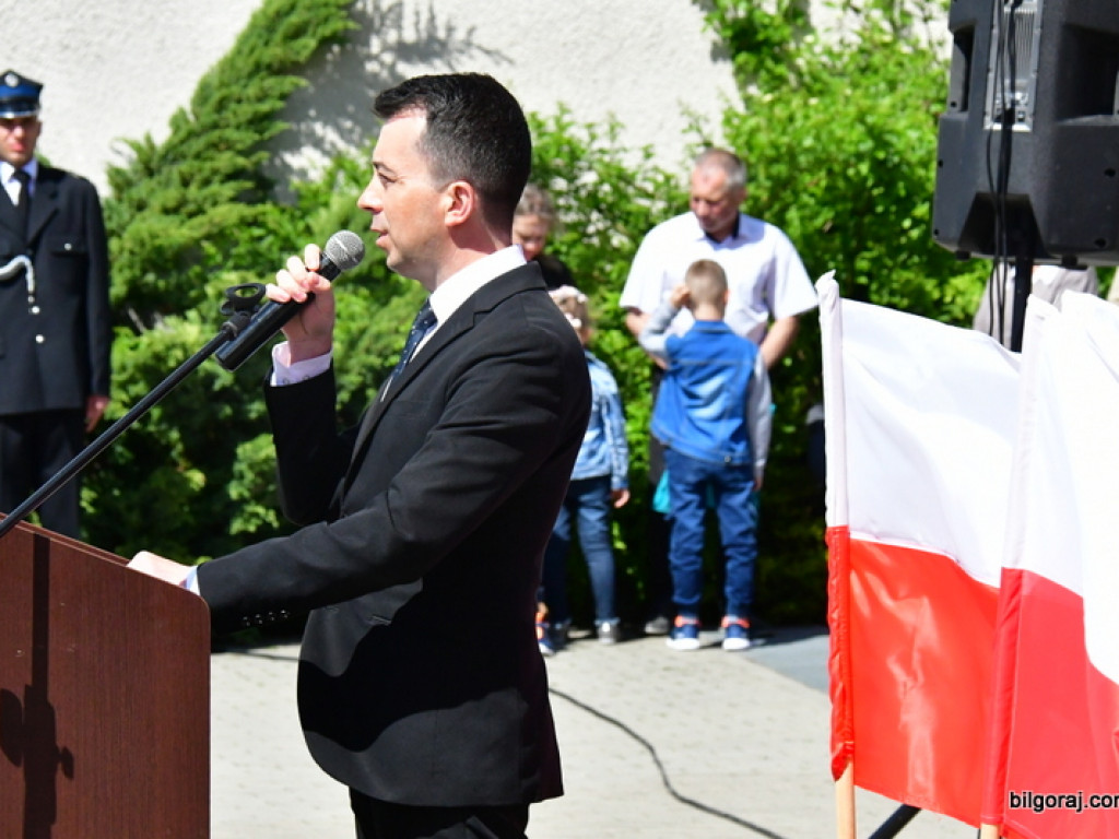 Nowy wóz bojowy dla OSP Radzięcin i Gminny Dzień Strażaka (FOTO)