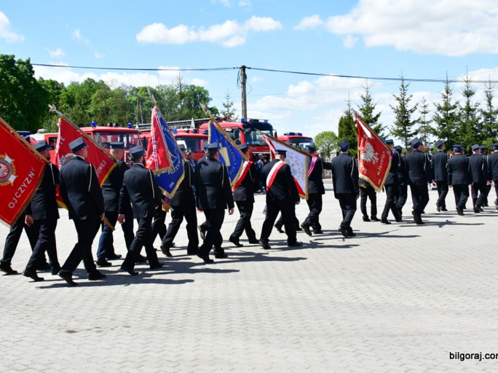 Nowy wóz bojowy dla OSP Radzięcin i Gminny Dzień Strażaka (FOTO)