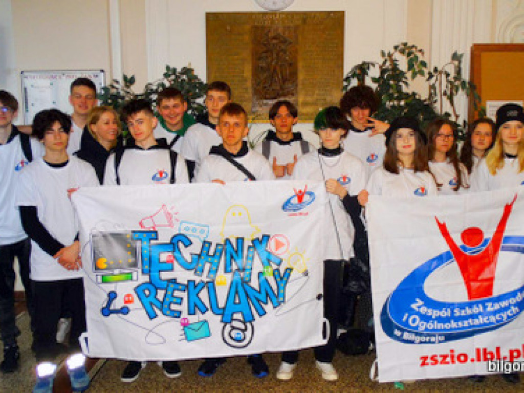 Uczniowie Technikum Reklamy ZSZiO w Biłgoraju realizowali projekt w Czechach