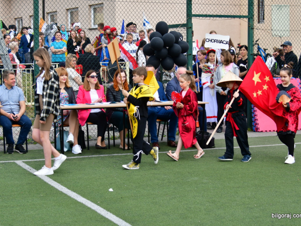 Sportowe igrzyska w biłgorajskiej Jedynce (FOTO)