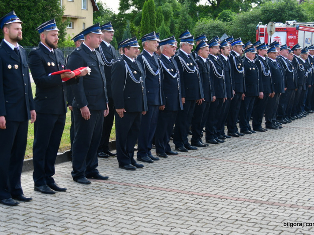 Strażacy z Rakówki otrzymali nowy wóz bojowy (FOTO)