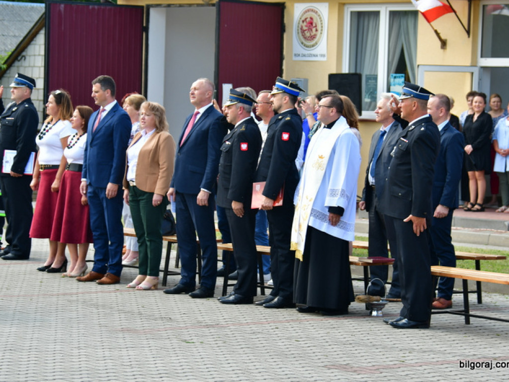 Strażacy z Rakówki otrzymali nowy wóz bojowy (FOTO)