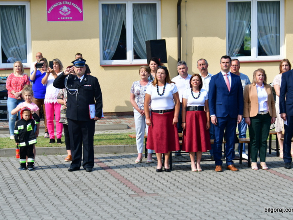 Strażacy z Rakówki otrzymali nowy wóz bojowy (FOTO)