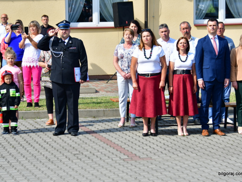 Strażacy z Rakówki otrzymali nowy wóz bojowy (FOTO)