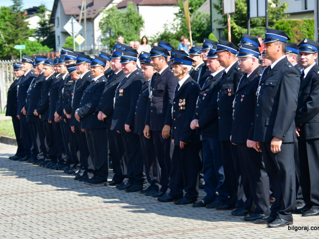 Strażacy z Rakówki otrzymali nowy wóz bojowy (FOTO)