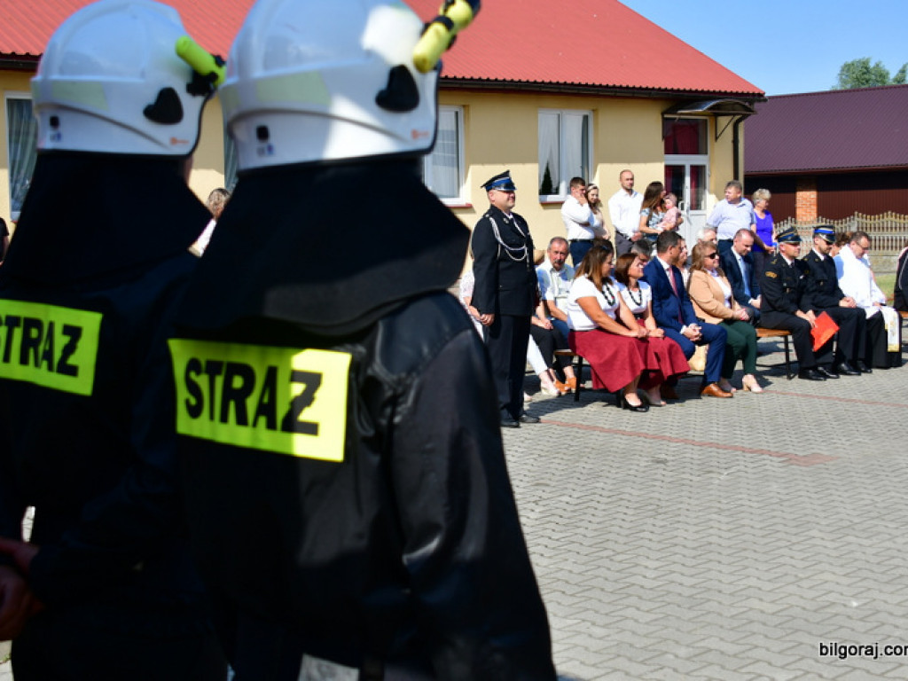 Strażacy z Rakówki otrzymali nowy wóz bojowy (FOTO)