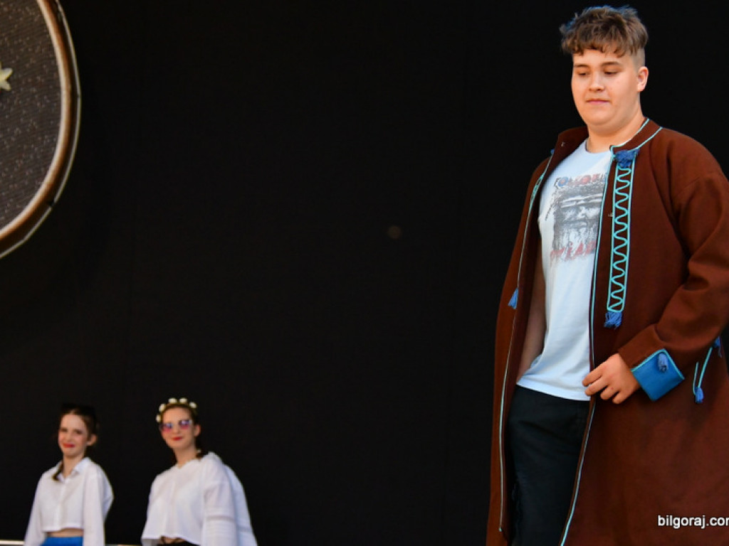 Folk na wybiegu (FOTO, WYNIKI)