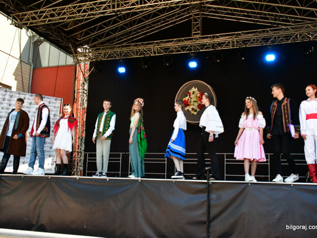 Folk na wybiegu (FOTO, WYNIKI)