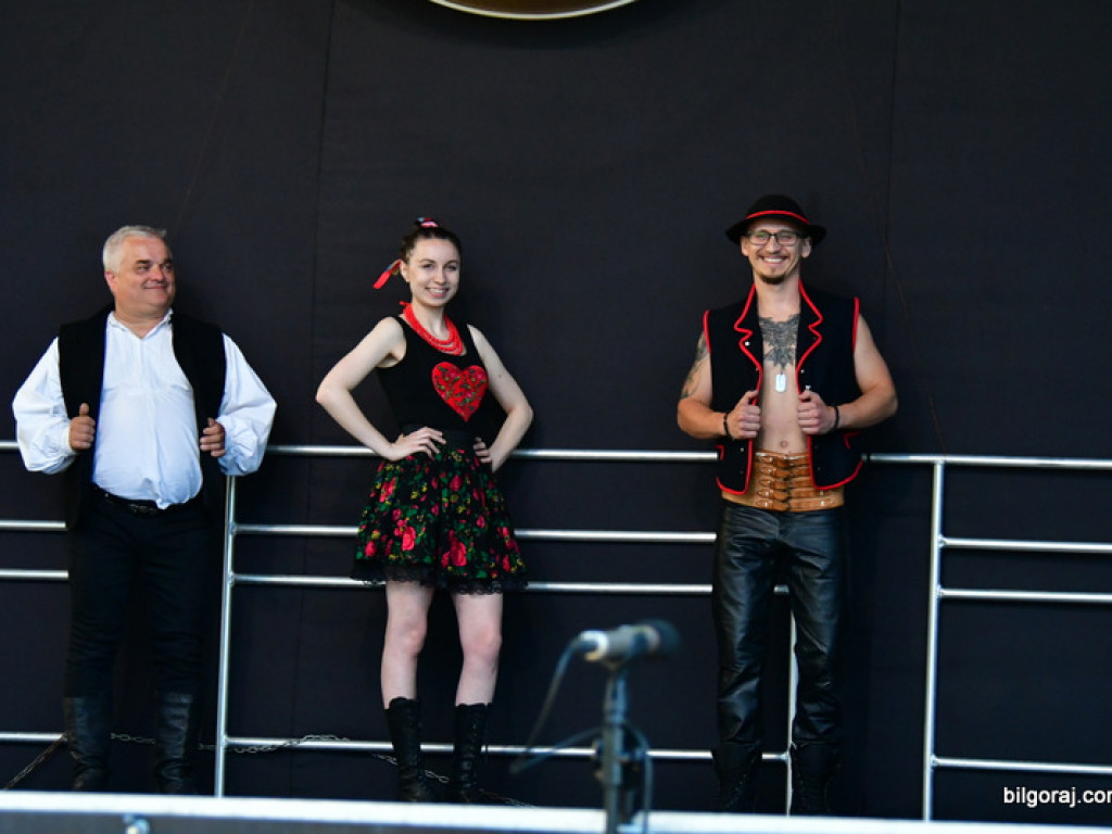 Folk na wybiegu (FOTO, WYNIKI)
