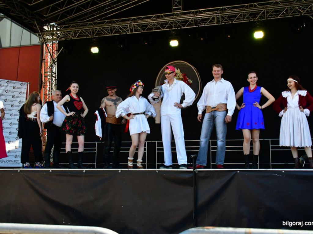 Folk na wybiegu (FOTO, WYNIKI)