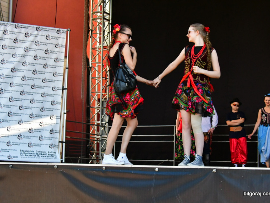Folk na wybiegu (FOTO, WYNIKI)