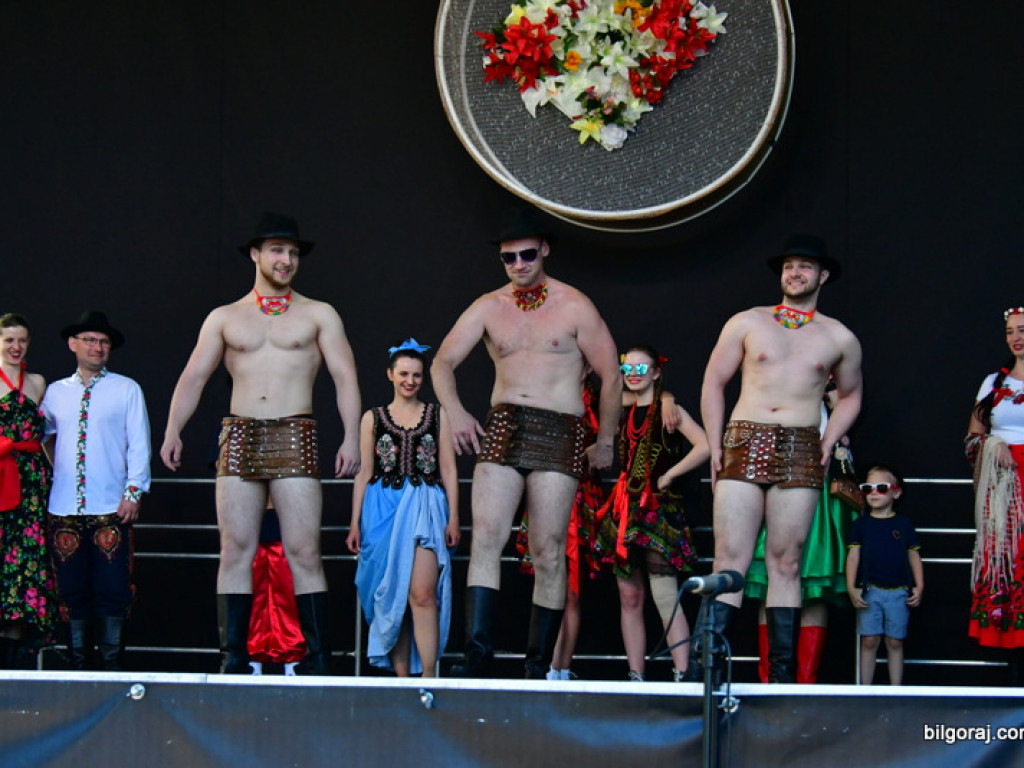 Folk na wybiegu (FOTO, WYNIKI)