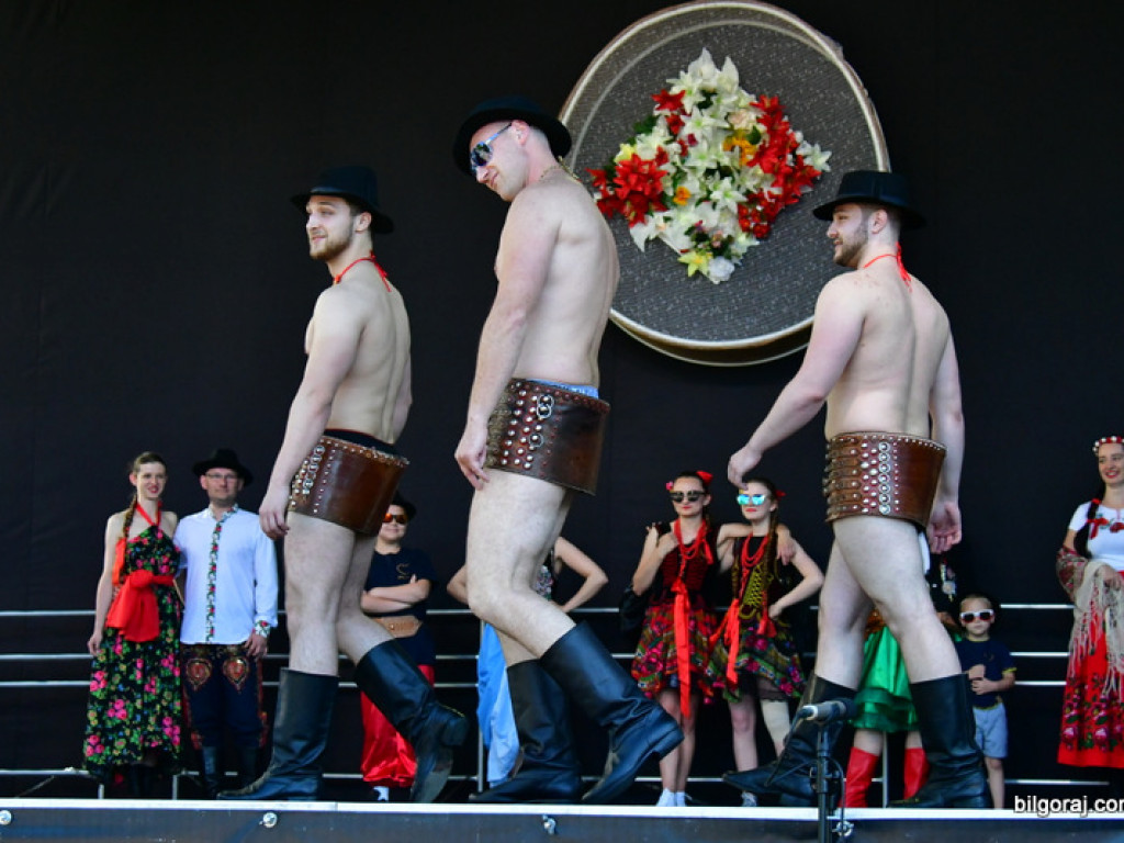 Folk na wybiegu (FOTO, WYNIKI)
