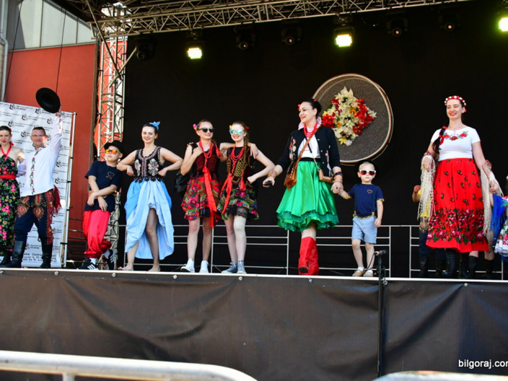 Folk na wybiegu (FOTO, WYNIKI)