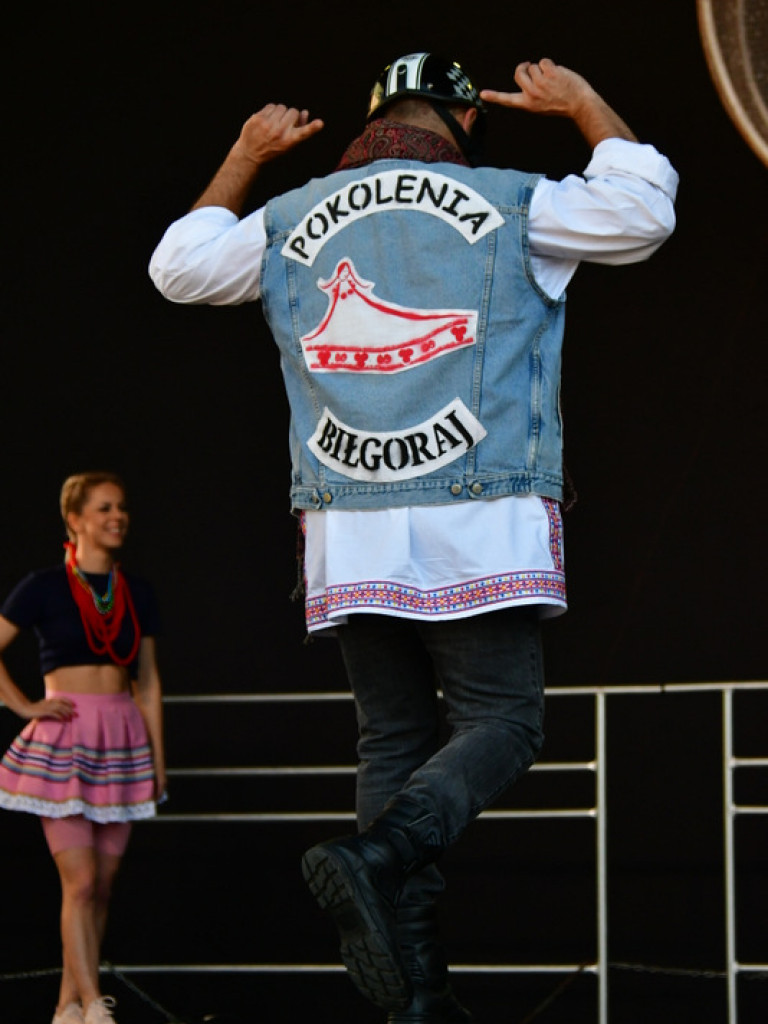 Folk na wybiegu (FOTO, WYNIKI)